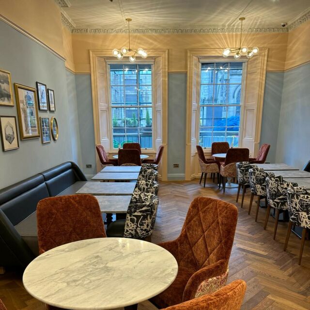 May is the month we're unveiling our stunning makeover and here it is! 

Take a look at our fresh new restaurant! ð¹ð½️ 

Ready to toast the opening of our new refurbishment and the countdown to summer? ð

Join us by booking your stay today - link in our bio 

#NewOpening #Refurbishment #HotelIndigoEdinburgh #HotelGram